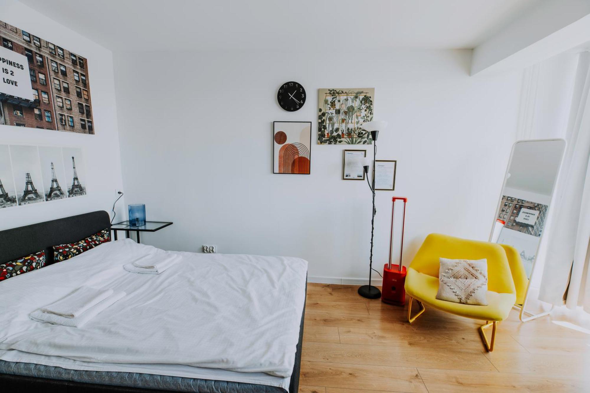 Komfortowy Apartament W Centrum Wroclawia Esterno foto