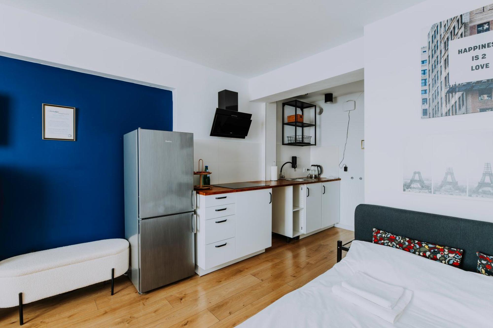 Komfortowy Apartament W Centrum Wroclawia Esterno foto