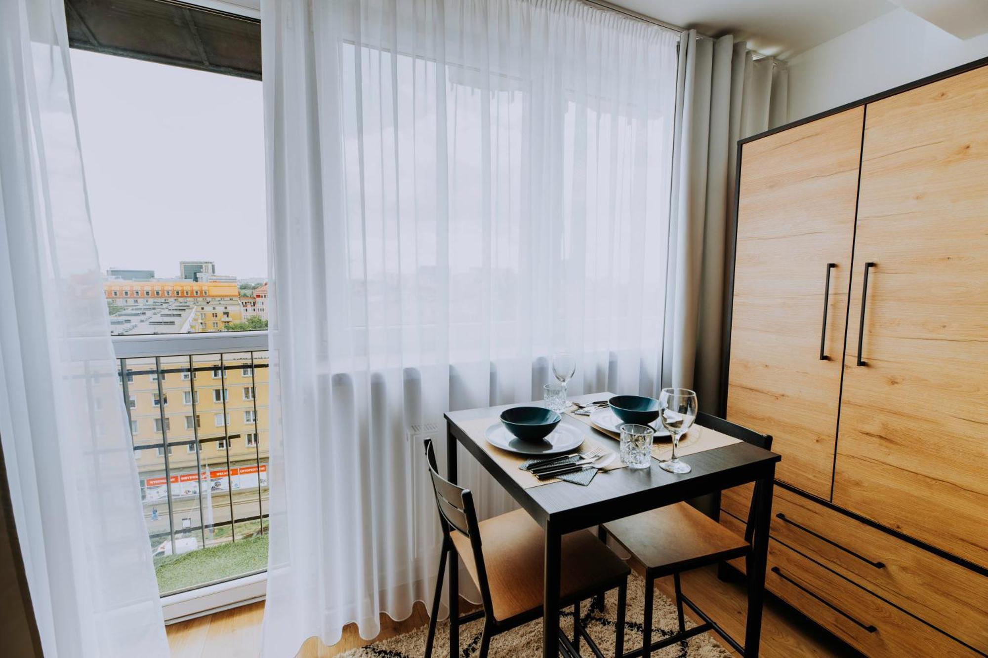 Komfortowy Apartament W Centrum Wroclawia Esterno foto